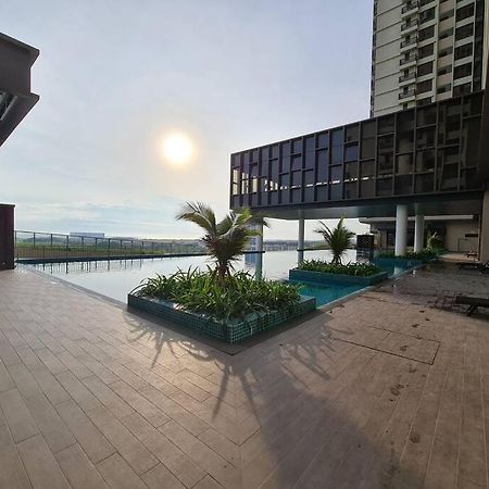 Luxury Bali Homestay Malacca Екстериор снимка
